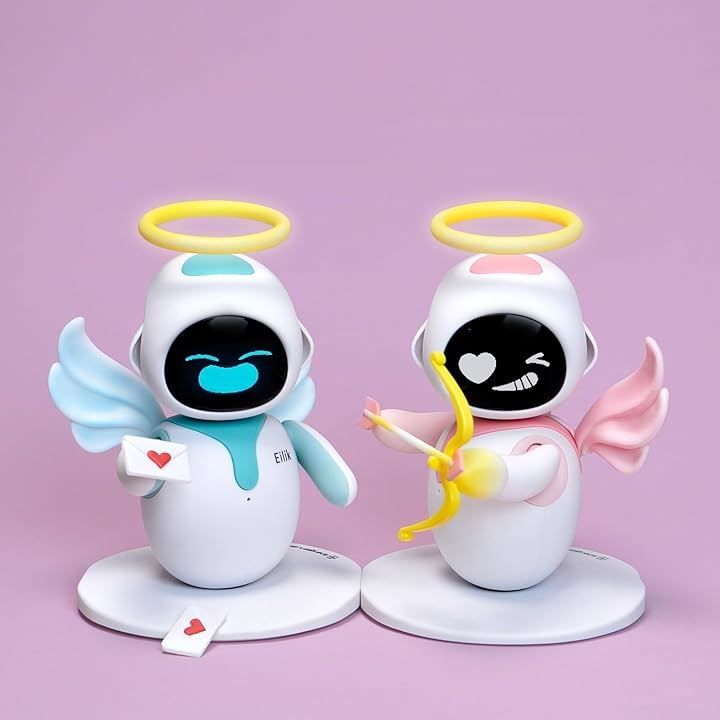 Action First アイリック Eilik 感情的知性を備えたデスクトップ