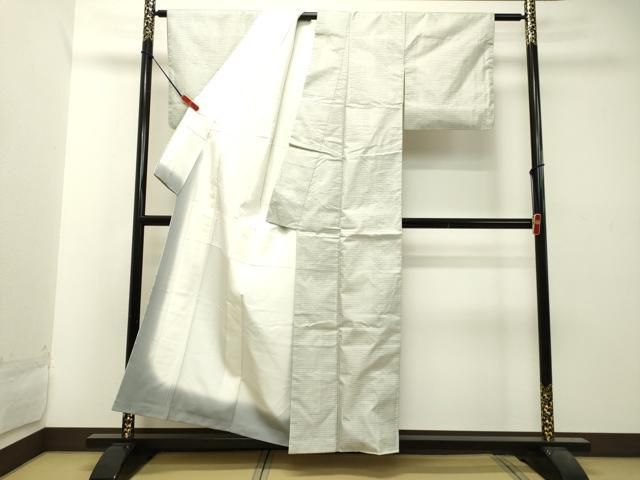 平和屋着物○本場大島紬 白大島 9マルキ 幾何学文様 正絹 逸品 DAAT1460tw