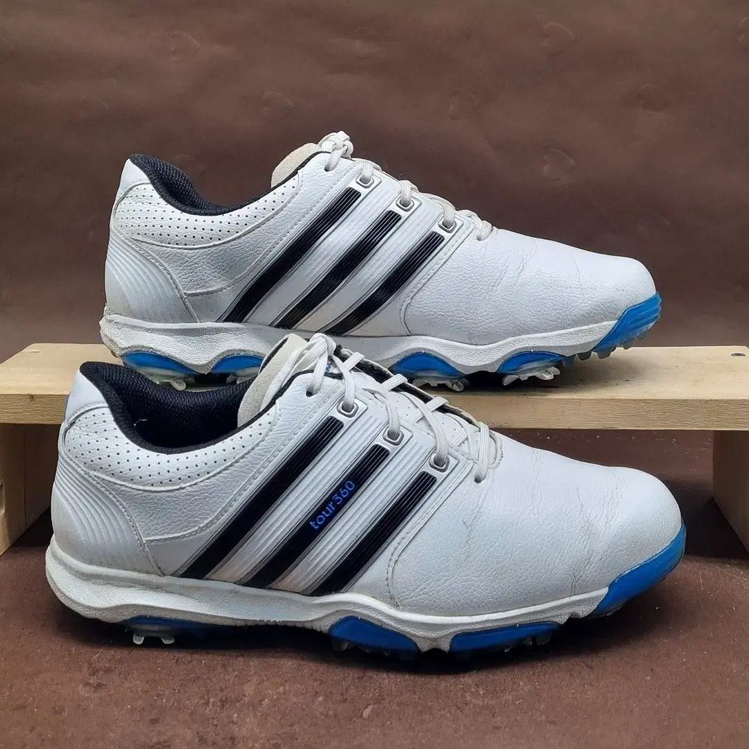 adidas（美品）ゴルフスパイクツアー360 【公式通販】