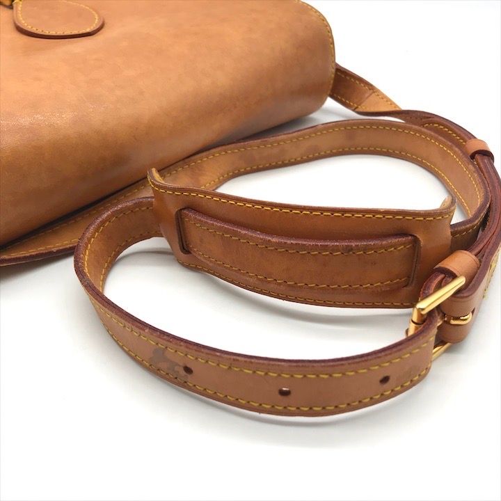 良品 LOUIS VUITTON ルイヴィトン ノマド サンクルー レザー