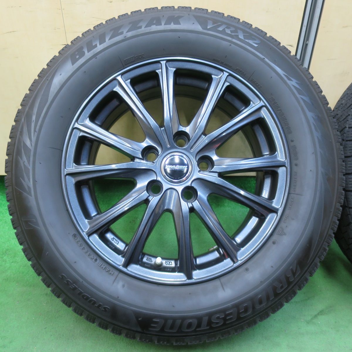 30系アルファード純正 中古スタッドレスセット 16インチ 30系アルファード純正 中古スタッドレスセット 16インチ