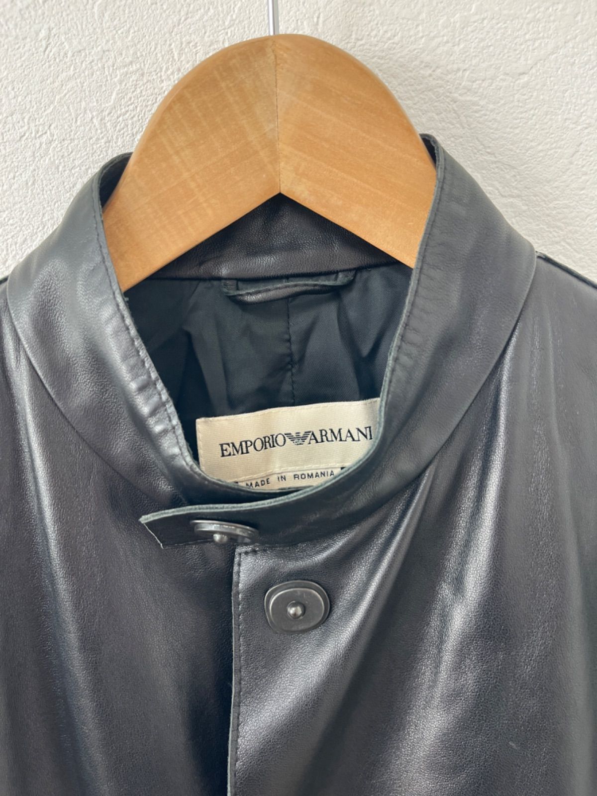 EMPORIO ARMANI ブラックレザージャケット 48 31596266_61230825_600.jpg