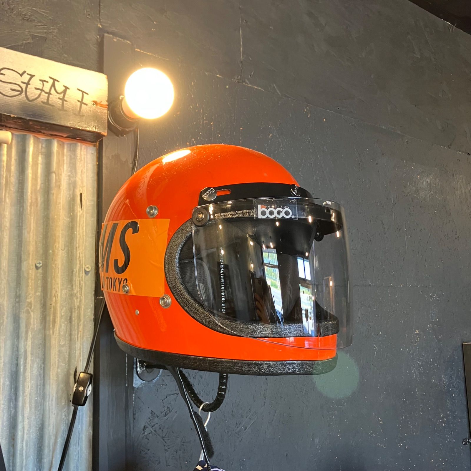 バイザーシールド☆新品 ヘルメット 汎用 フリップアップ シールド