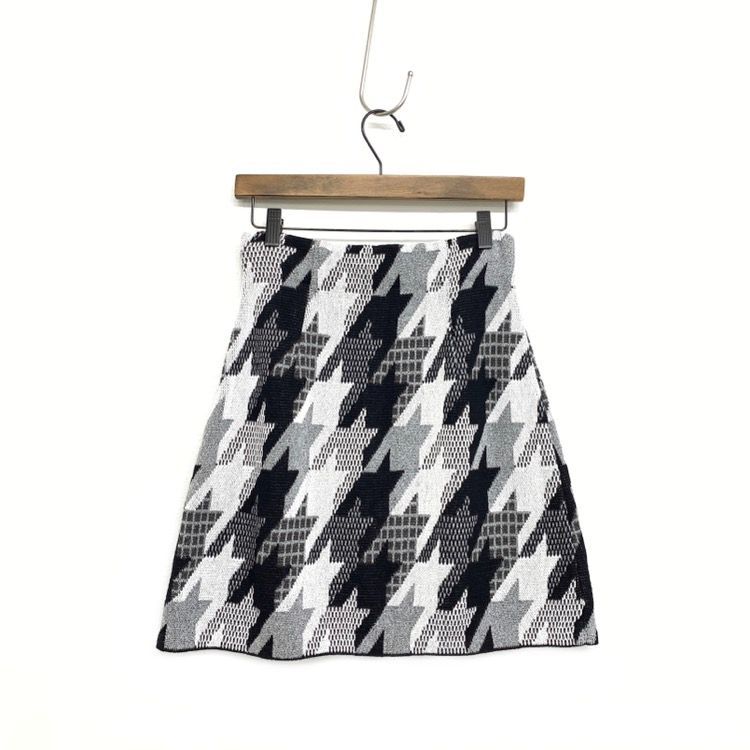 未使用品 Mame Kurogouchi マメクロゴウチ Houndstooth Knitted Skirt