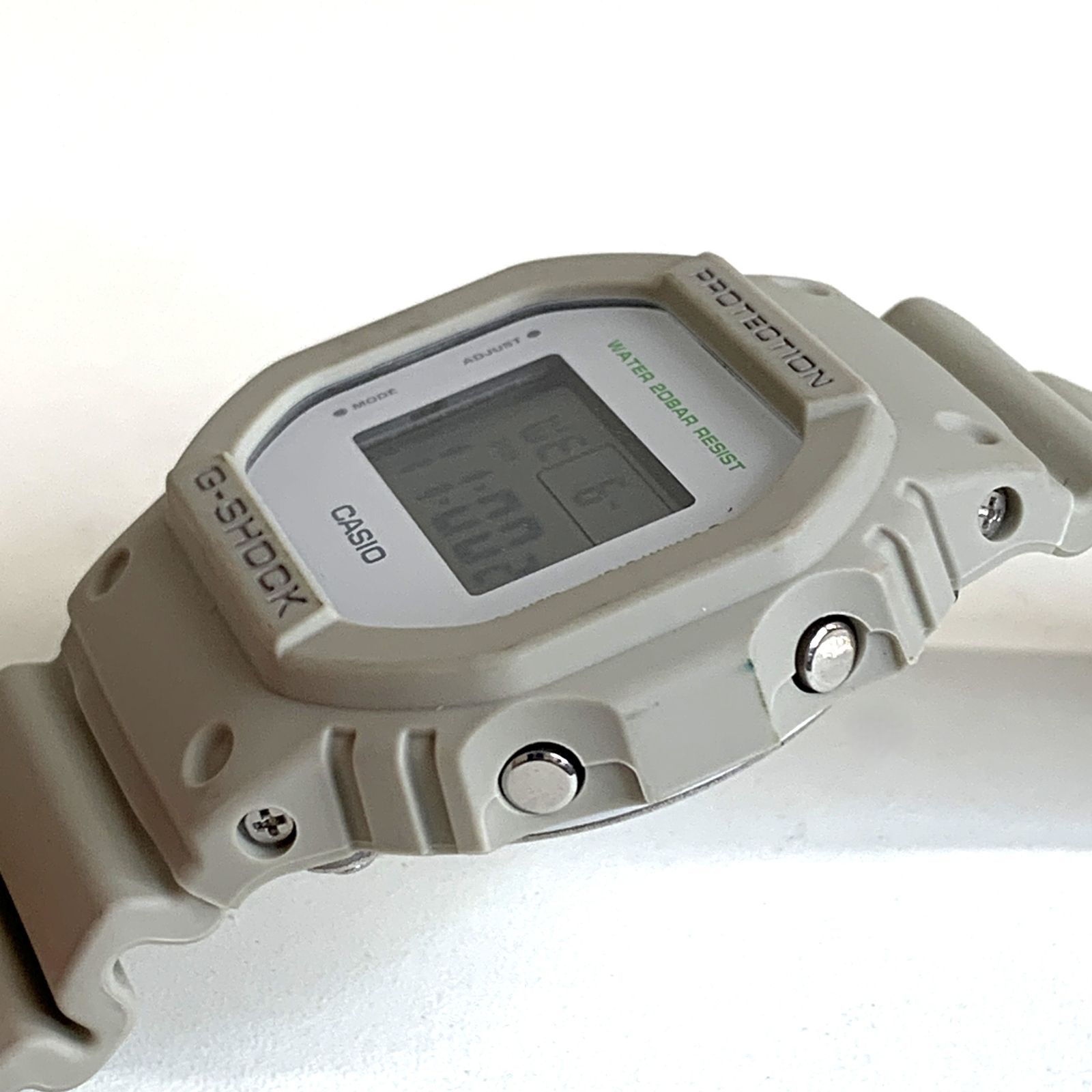 中古品】CASIO G-SHOCK DW-5600M カシオ ジーショック デジタル 腕時計