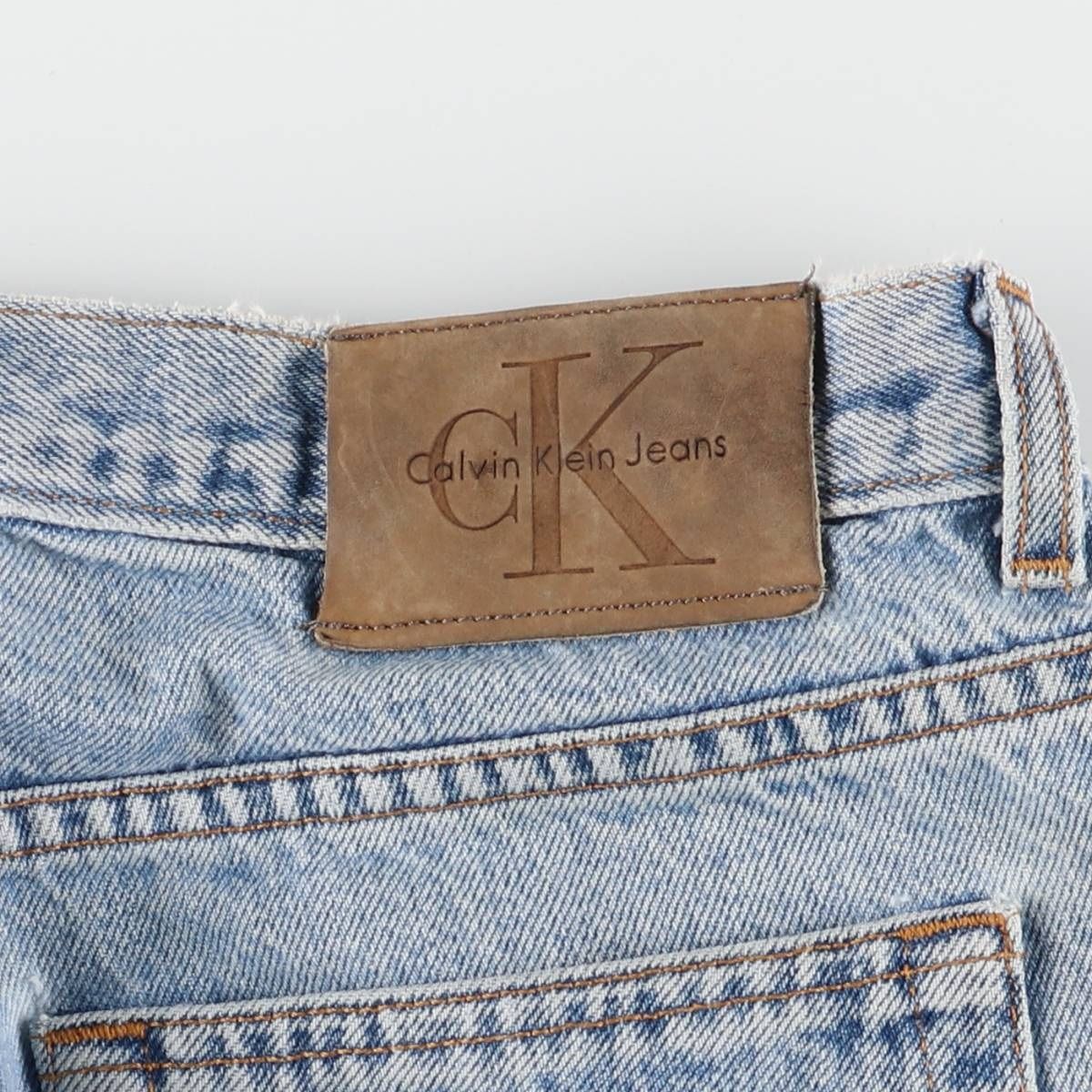 JEANS テーパードデニムパンツ