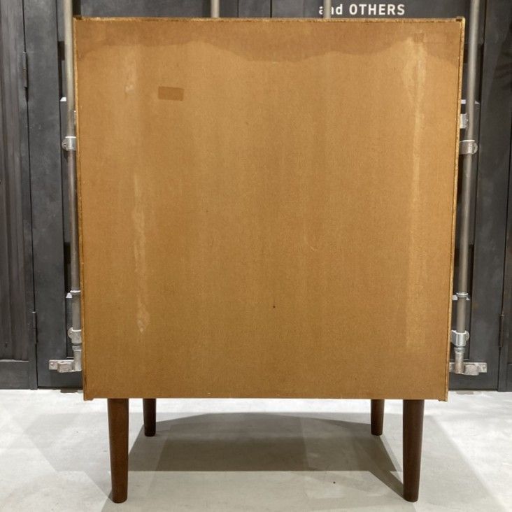 観音開き 立長小箪笥 帳場箪笥 タンス 欅材 漆塗り 菊の金具飾り 鍵