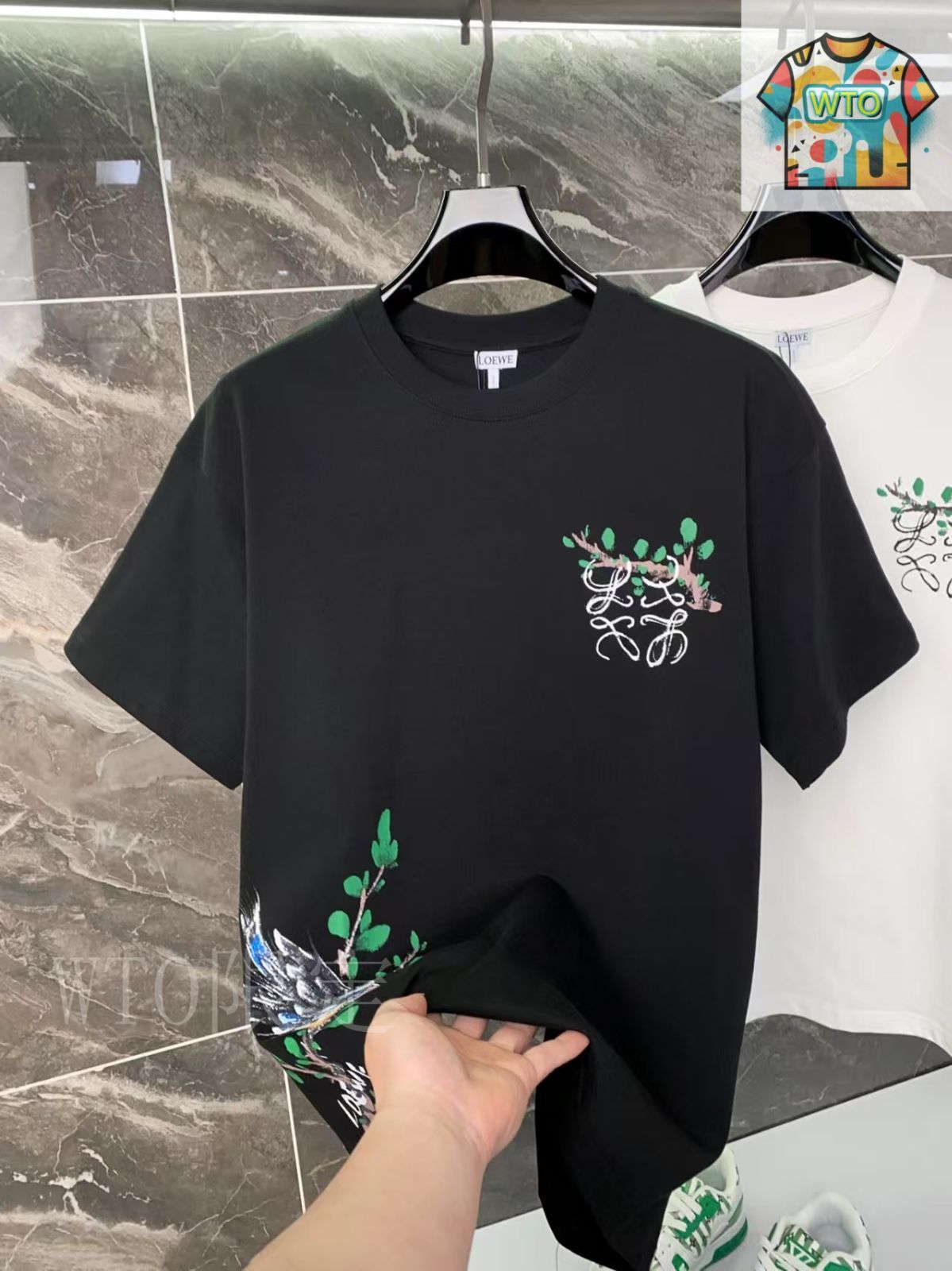 新品未使用 LOEWE トップス 今日WTO】Loewe Silk Short-Sleeve Tee ロエベ シルク風短袖 T