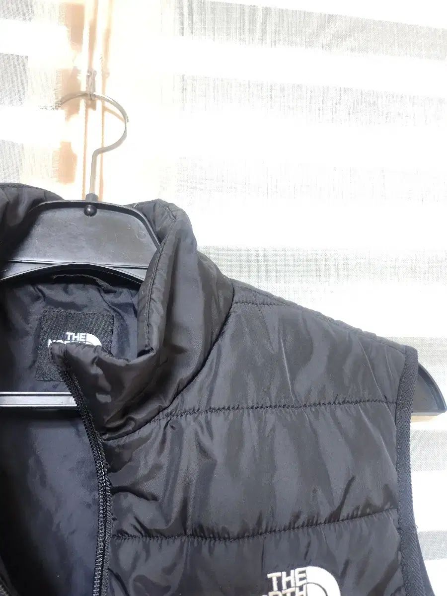 THE NORTH FACE ザノースフェイス ダウンベスト 160