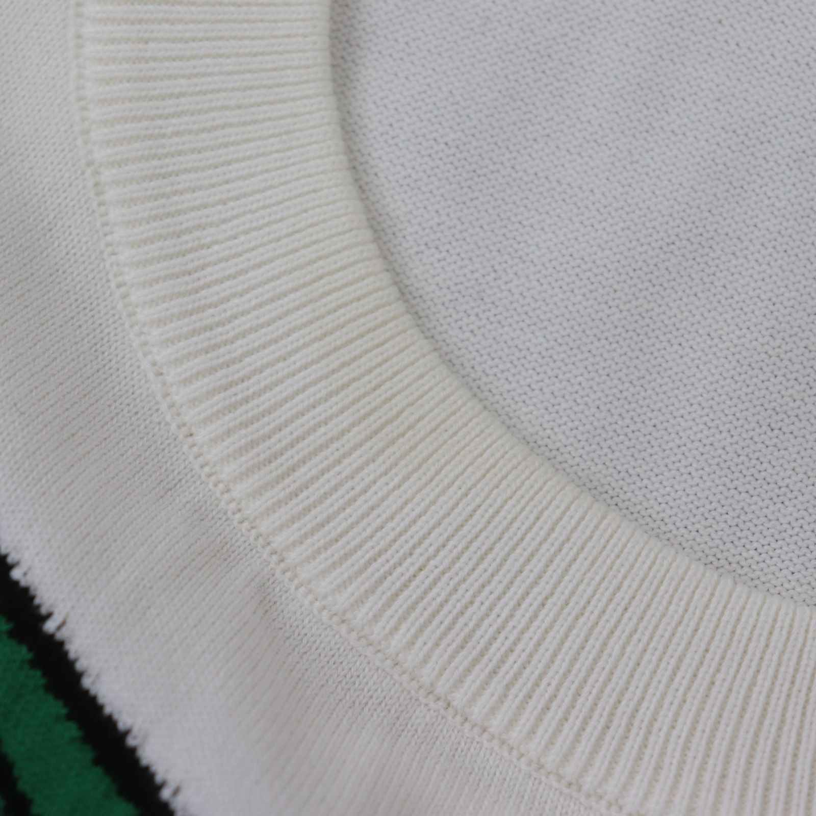 IT6H2T290NT6 LOUIS VUITTON ルイヴィトン モノグラム コミックス  