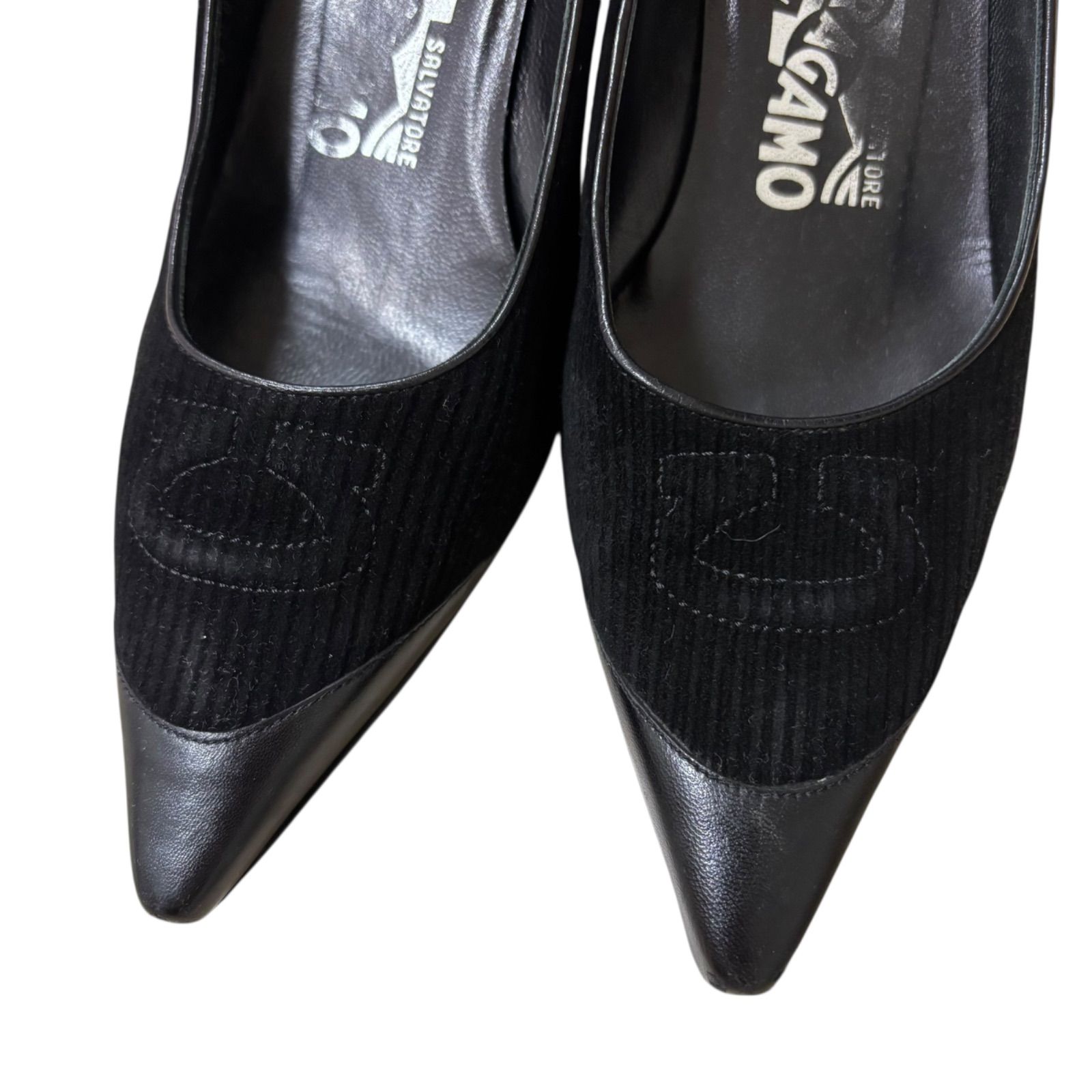 Z1563Salvatore Ferragamo フェラガモ パンプス ヒール ヴァラロゴ