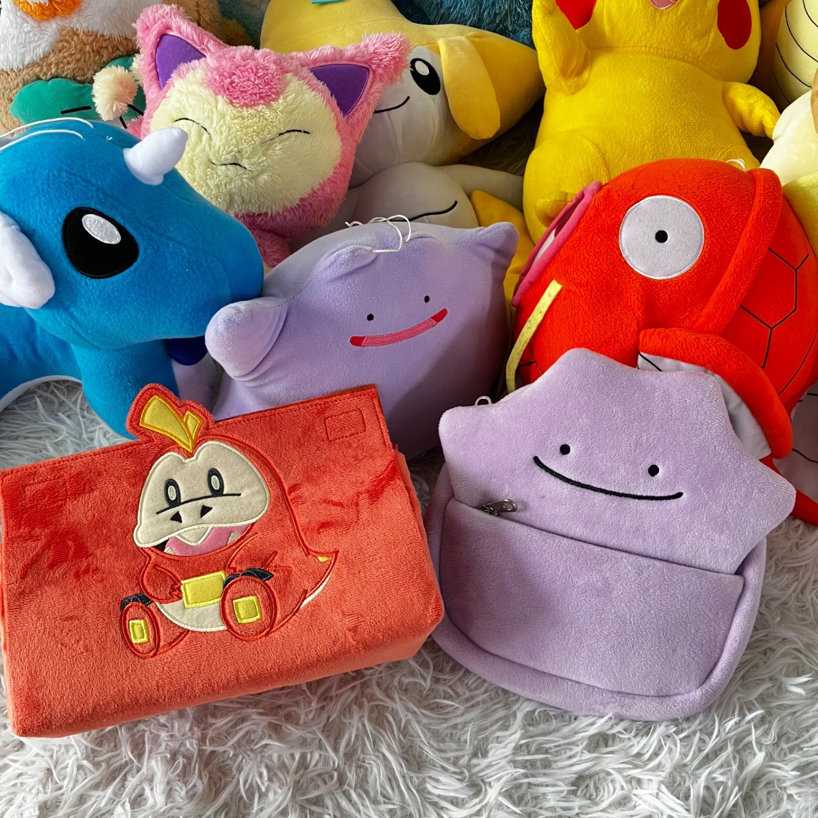 【週末値下げ】ポケットモンスター ぬいぐるみ 19体 まとめ売り ポケットモンスター ぬいぐるみ 19点セット ポケモンセンター