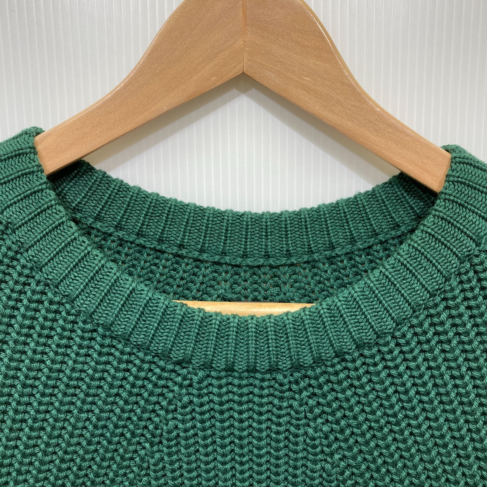 バトナー BATONER シグネチャー クルーネック セーター ニット グリーン