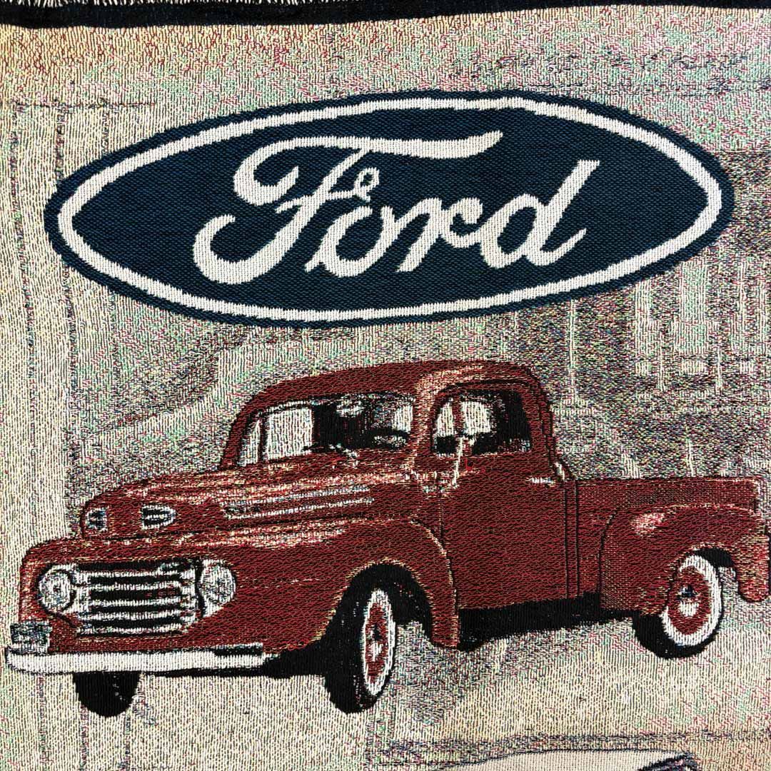 vintageラグ カーペット フォード 企業ロゴ レトロカー 1960 vintageラグ カーペット フォード 企業ロゴ レトロカー 1960 - メルカリ