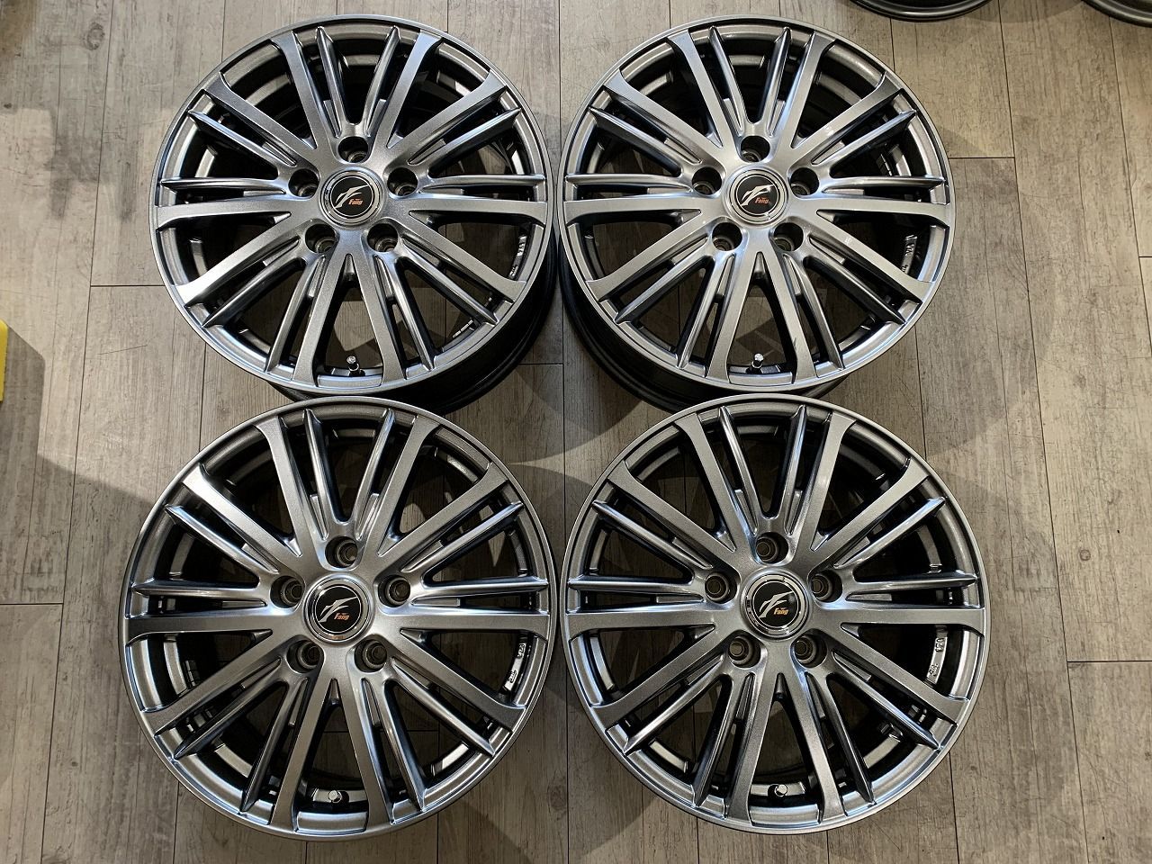 2407028】Weds Fang TS10 16インチ 6.5J +47 PCD114.3 5H 72mm ノア 