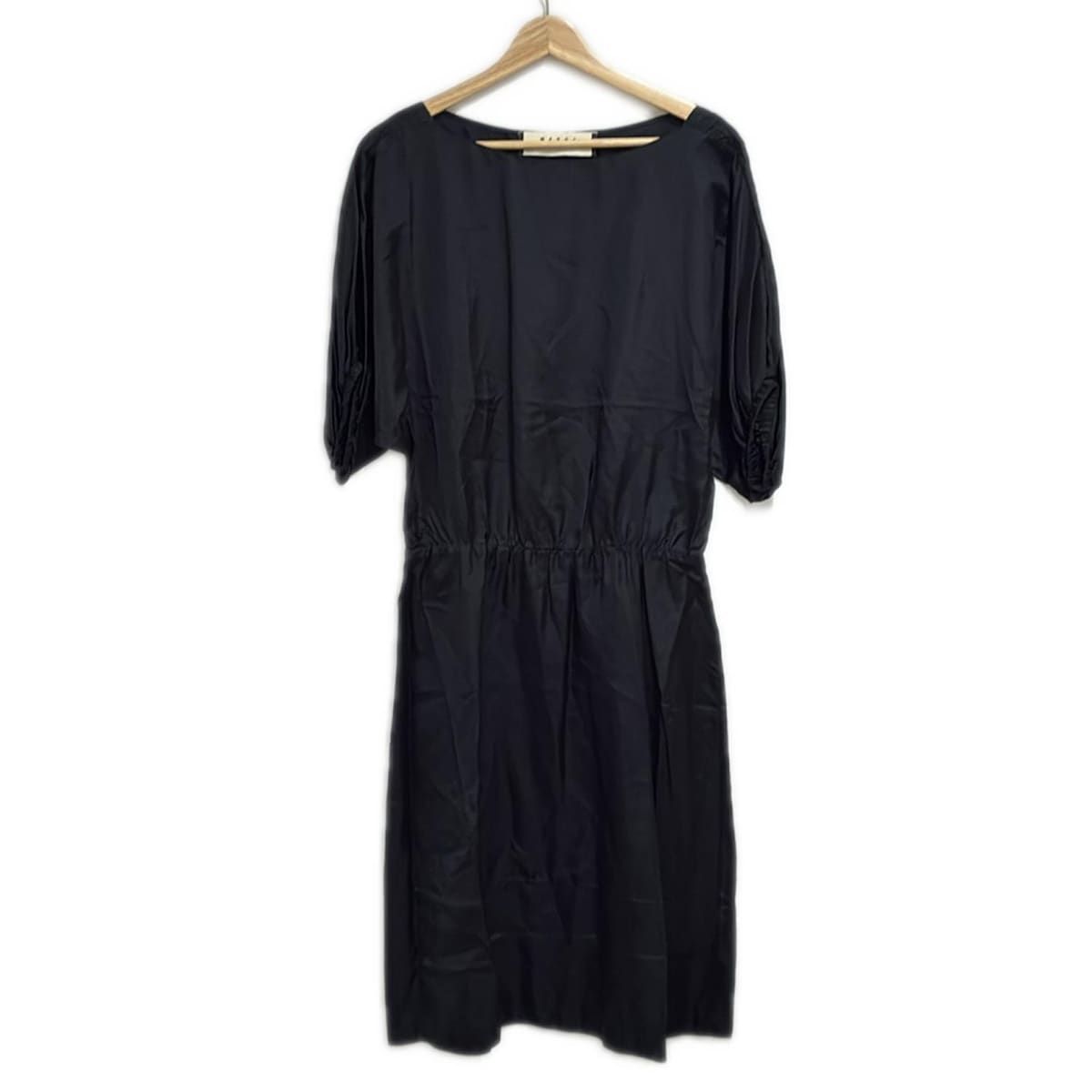 MARNI マルニ ワンピース 黒 40(M位) 2108424D0362 MARNI(マルニ) ワンピース サイズ40 M レディース 黒 ロング丈