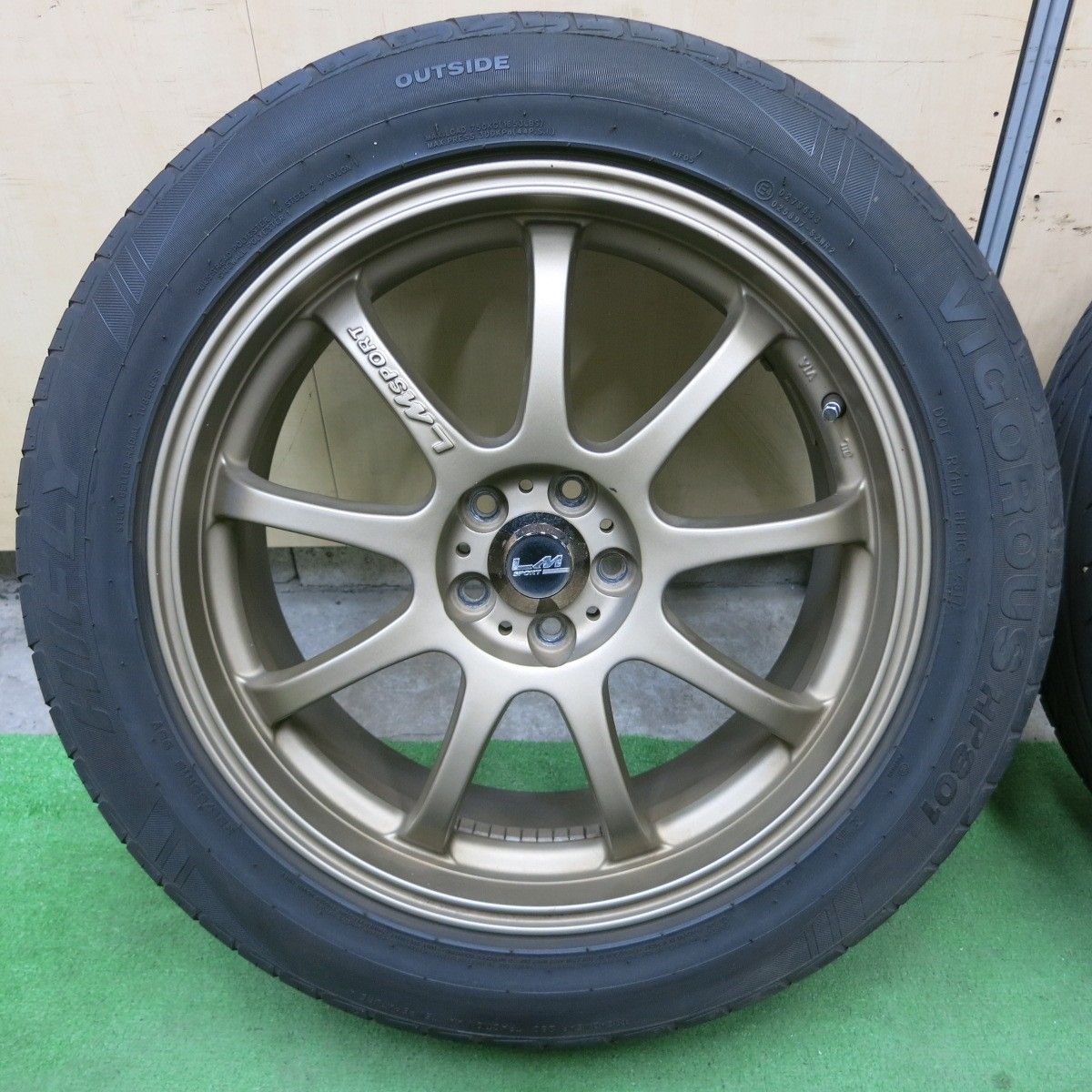 等 LM