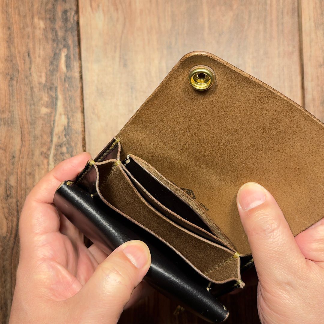 クロムエクセル ブラック茶芯｜ ショートトラッカーウォレット｜カードケース付き NEXPOTALLINN_EU