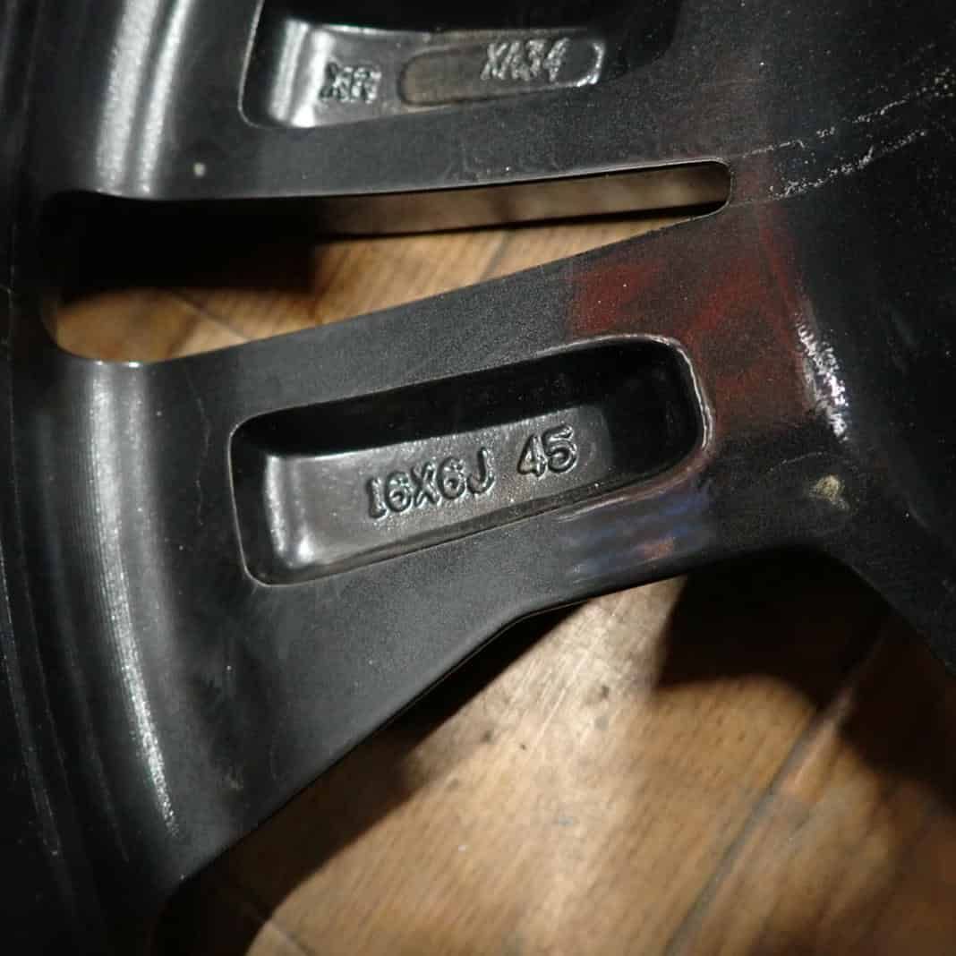 新作2025 超高級 プレミアム スリム軽量琴立奏台 無垢材 折畳 A型 日本