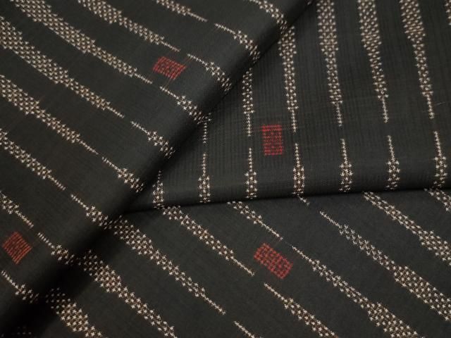 平和屋着物●本場大島紬　7マルキ　吉祥文　ますいわ屋扱い　正絹　逸品　CAAW7383yc 平和屋着物○本場大島紬 7マルキ 吉祥文 ますいわ屋扱い 正絹 逸品