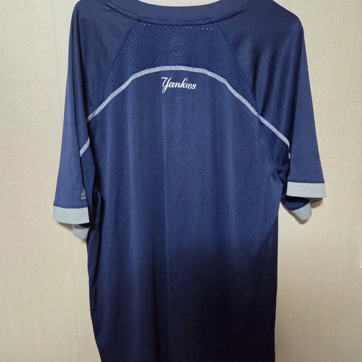 Majestic マジェスティック ニューヨーク ヤンキース クールベースティー XL