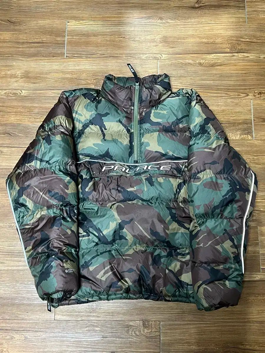 L Palace Pertex P90 Puffa Jacket Camo