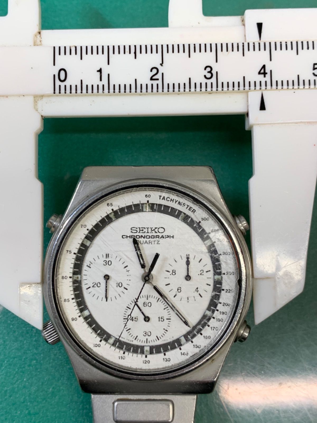 R6-4992 中古品セイコー 7A28-7010　ジャンク品