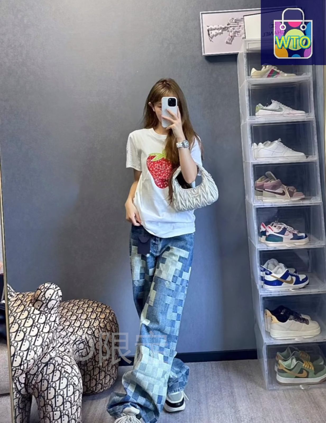 ルイ ヴィトン LOUIS VUITTON ファージー ウォン Pharrell Williams とのコラボレーション モザイクチェッカーボード柄のジーンズ -WTO輸入1