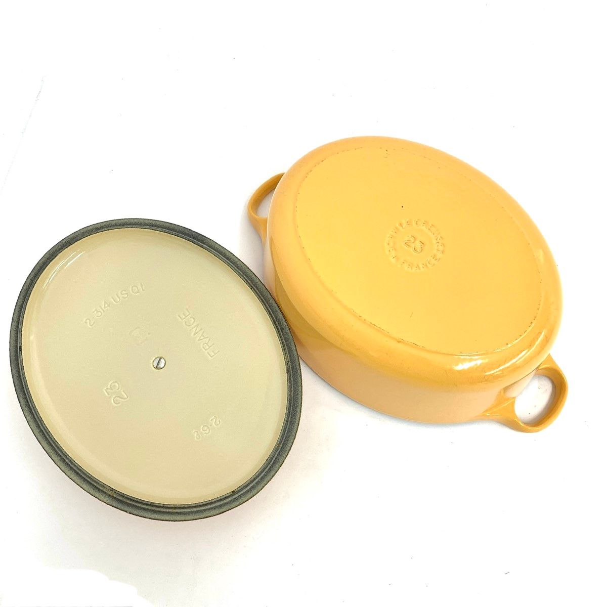 LE CREUSET ルクルーゼ ココットオーバル 両手鍋 23cm 箱無
