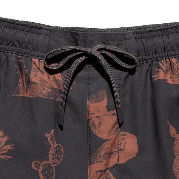 新品】Run Amok ラン・アモック ハーフパンツ 7インチ SERRANO 7