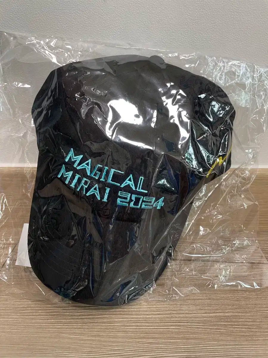 雷市場（ポンジャン）商品韓国直送】 マジミラ 2024 帽子 未開封