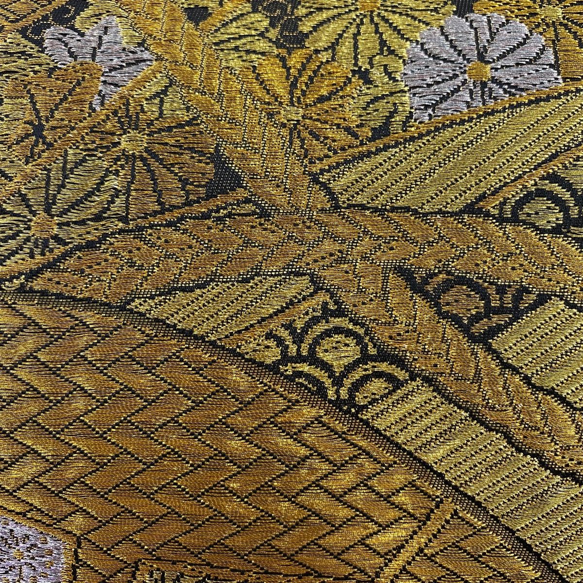 袋帯 秀品 振袖向き 源氏車 組紐 金銀糸 金色 六通 正絹