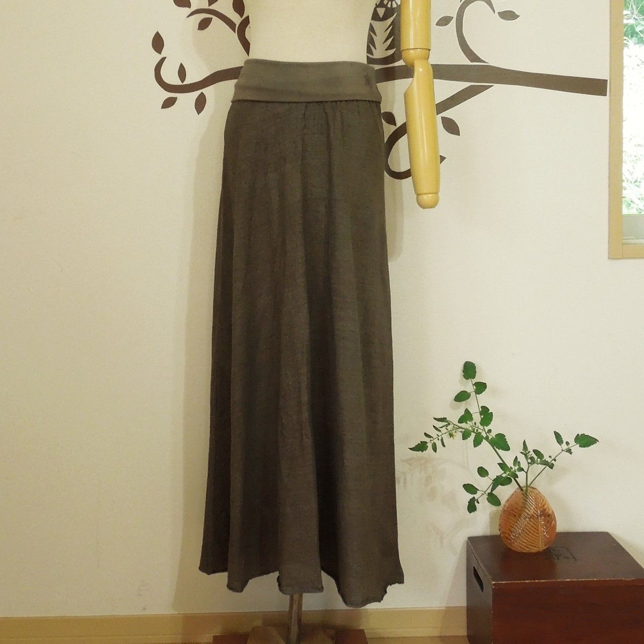 お取り寄せ】ヘンプのロングスカート121○草木染め麻墨グレー - メルカリ 