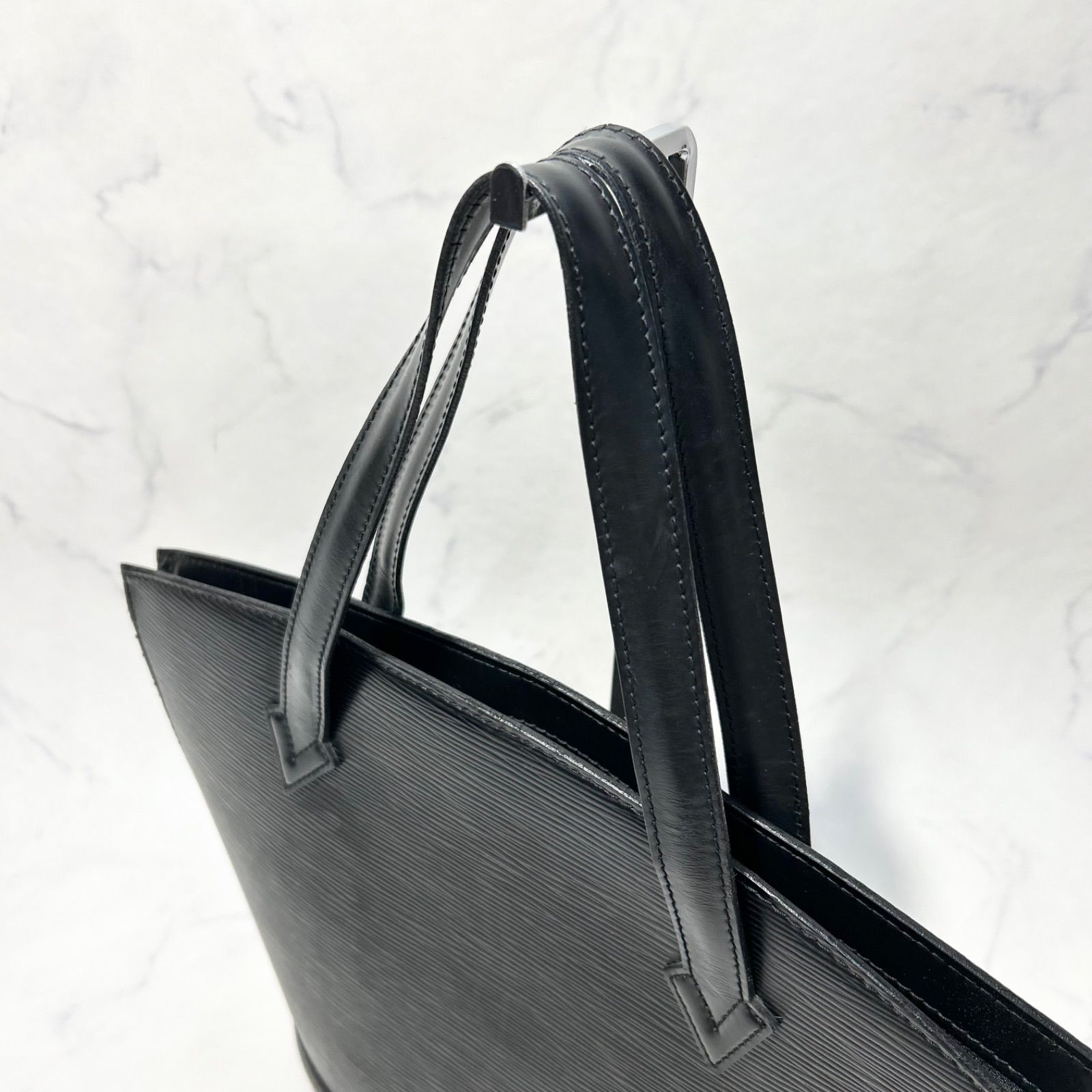 LOUIS VUITTON ルイヴィトン サンジャック エピ ブラック 黒 トート 
