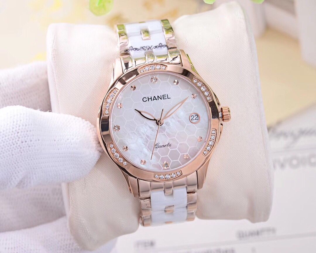 今日特価】CHANEL レディース腕時計 - メルカリ