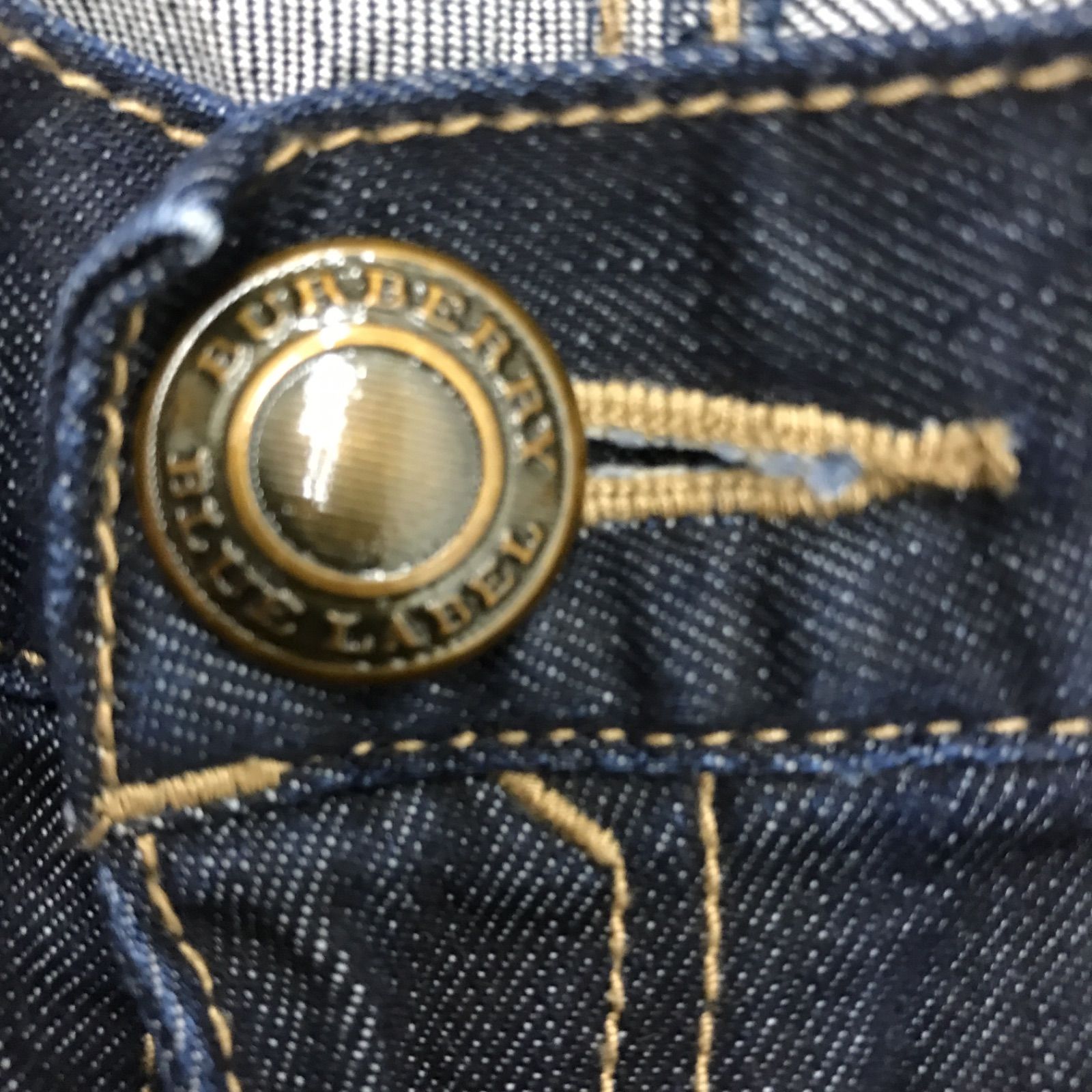 【7961-1】バーバリーブルーレーベル　ロールアップ　ノバチェック　デニムパンツ　クロップド丈　サイズ36-4