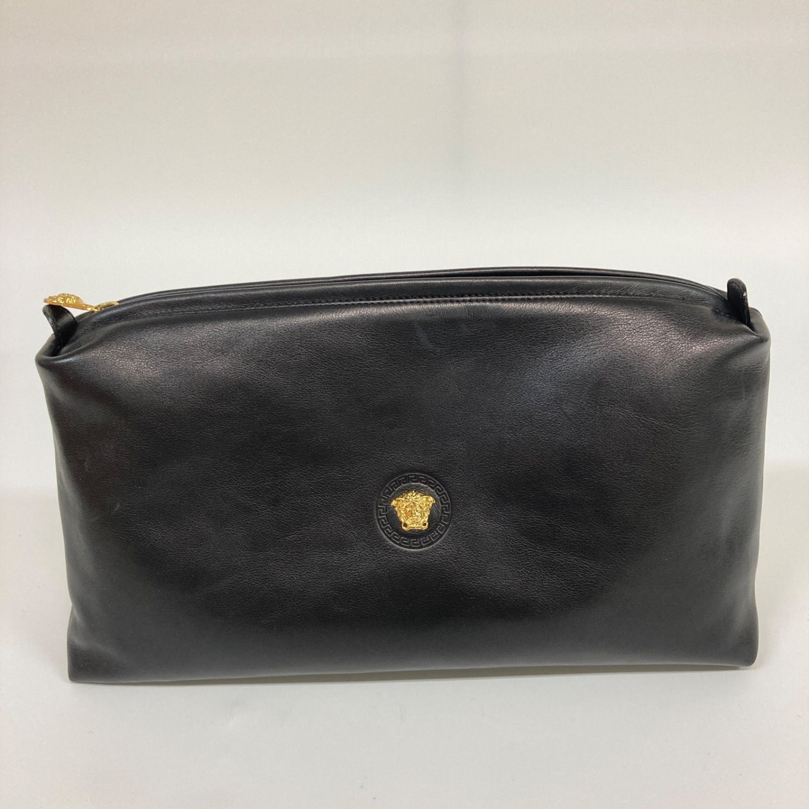 GIANNI VERSACE ジャンニヴェルサーチ バッグ メデューサレザーバッグ ブラック KB39