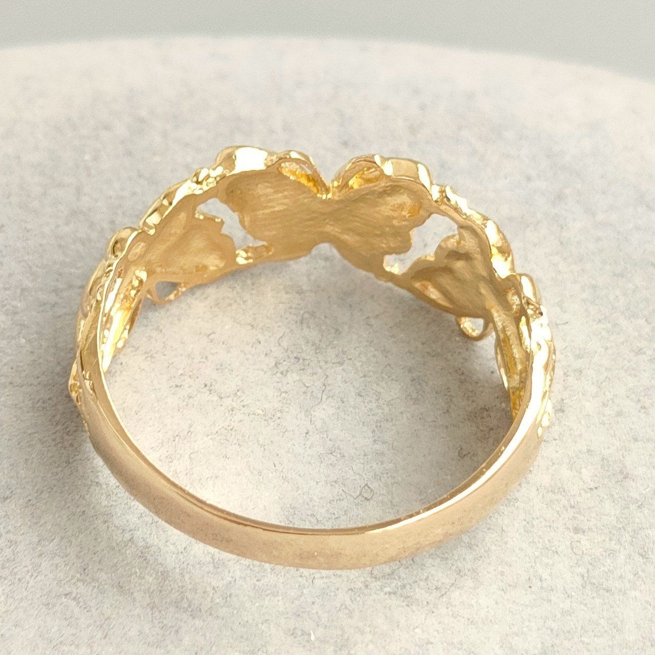 18金 K18 レディース 蝶々 バタフライリング 3.59g 13～14号 B942