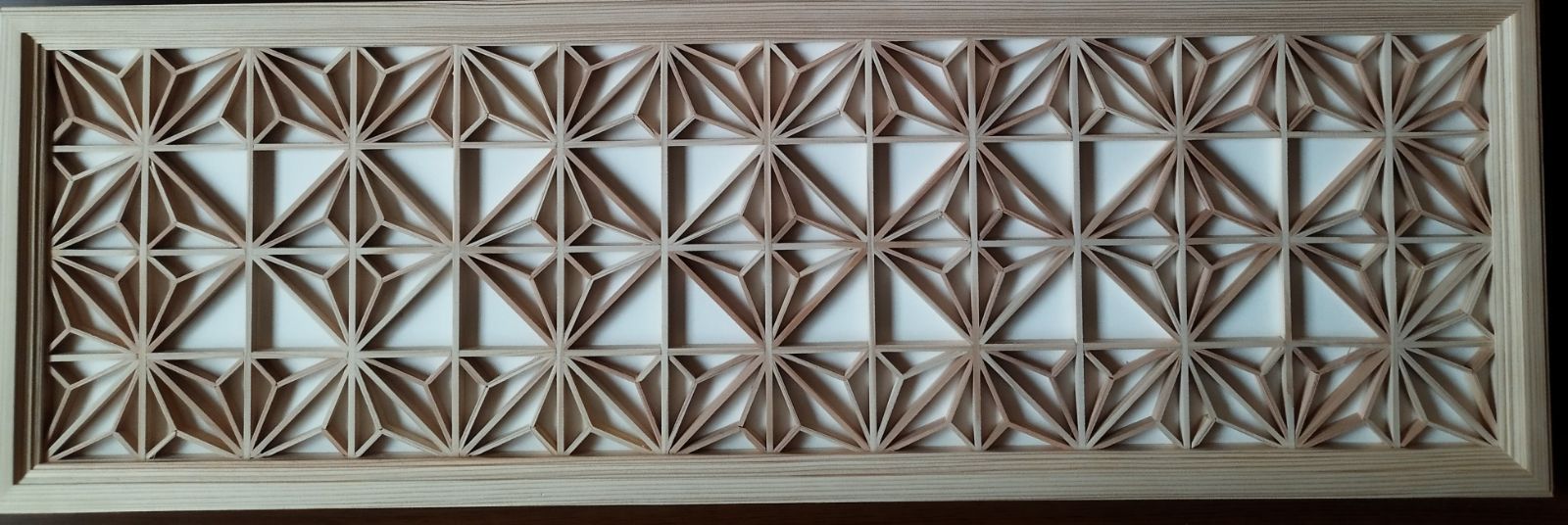 184 ❣️特価❣️麻の葉組子3枚一組　木製額縁 184 麻の葉組子3枚一組木製額縁