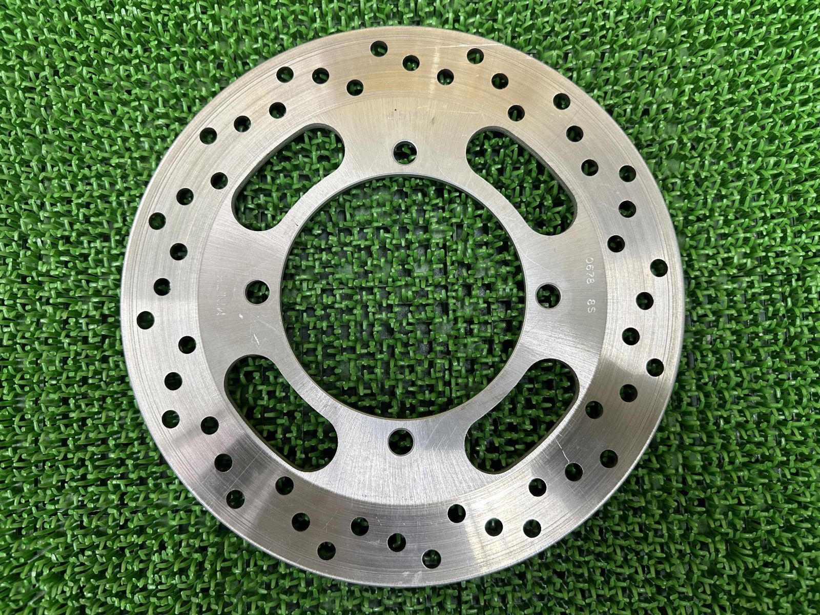 Z900RS リアブレーキディスク カワサキ 純正  バイク 部品 ZR900C 250㎜ 4穴 ディスクローター 曲がり無し 安心のノーマル