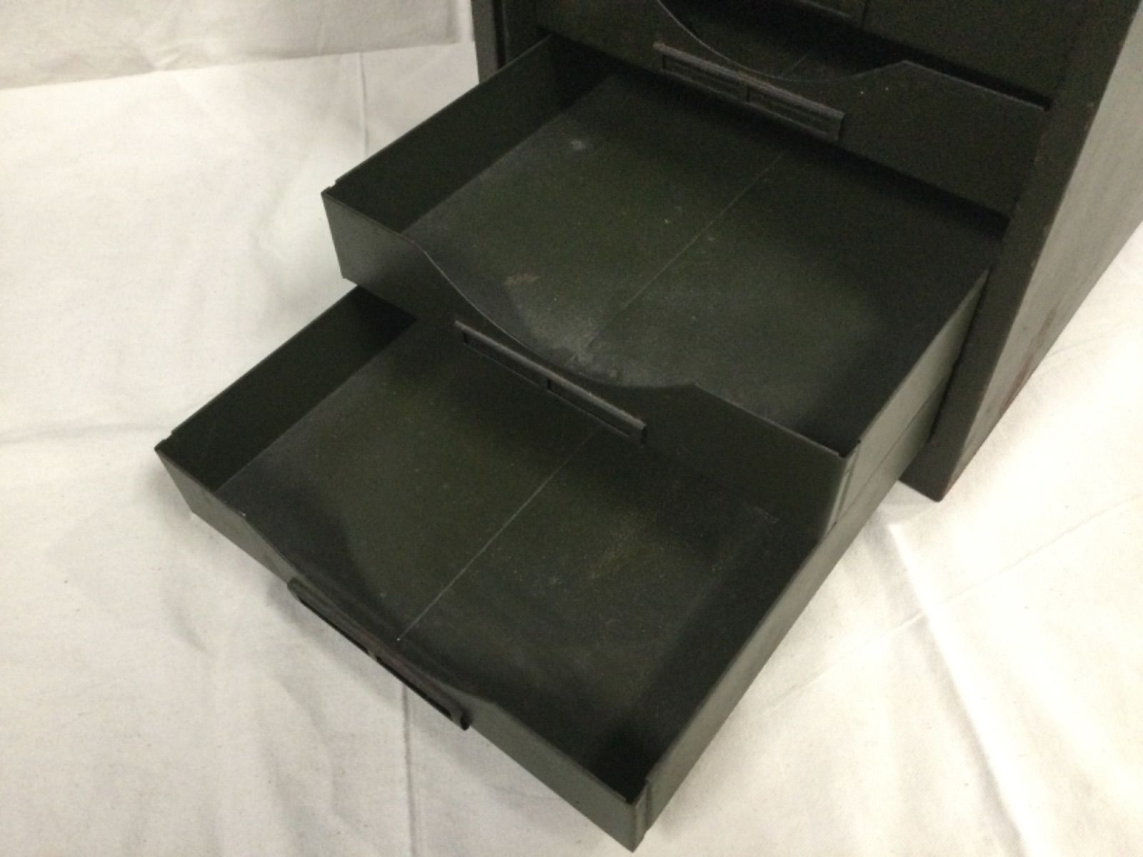 書類棚 シャッター