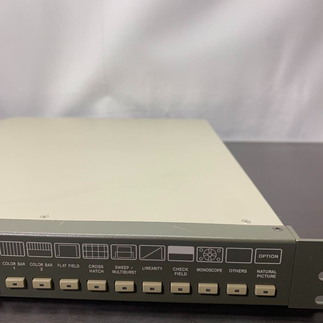 LEADER LT 443D マルチフォーマットビデオジェネレーター