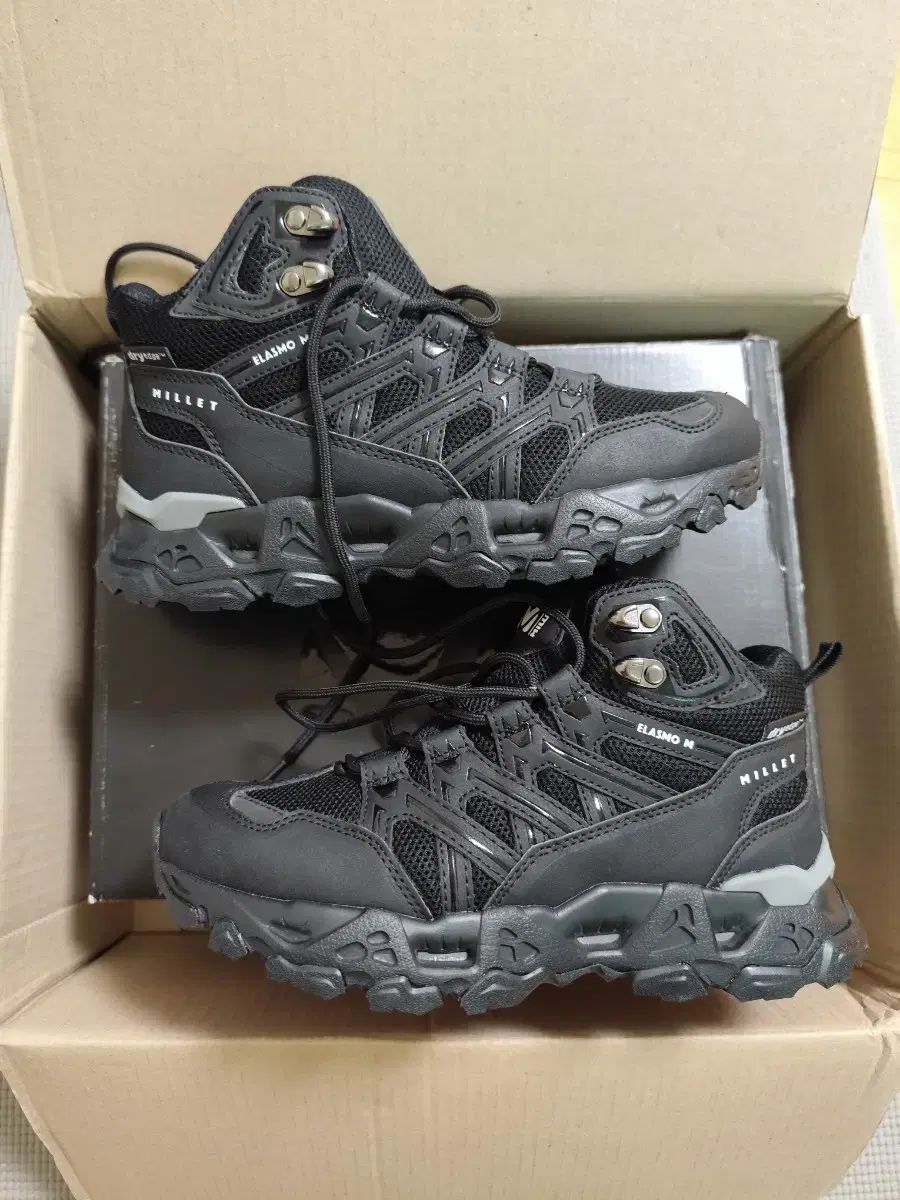 ミレー 登山靴 230 登山靴 235 登山靴 240 登山靴 245 OLIVEOS_COM_TR