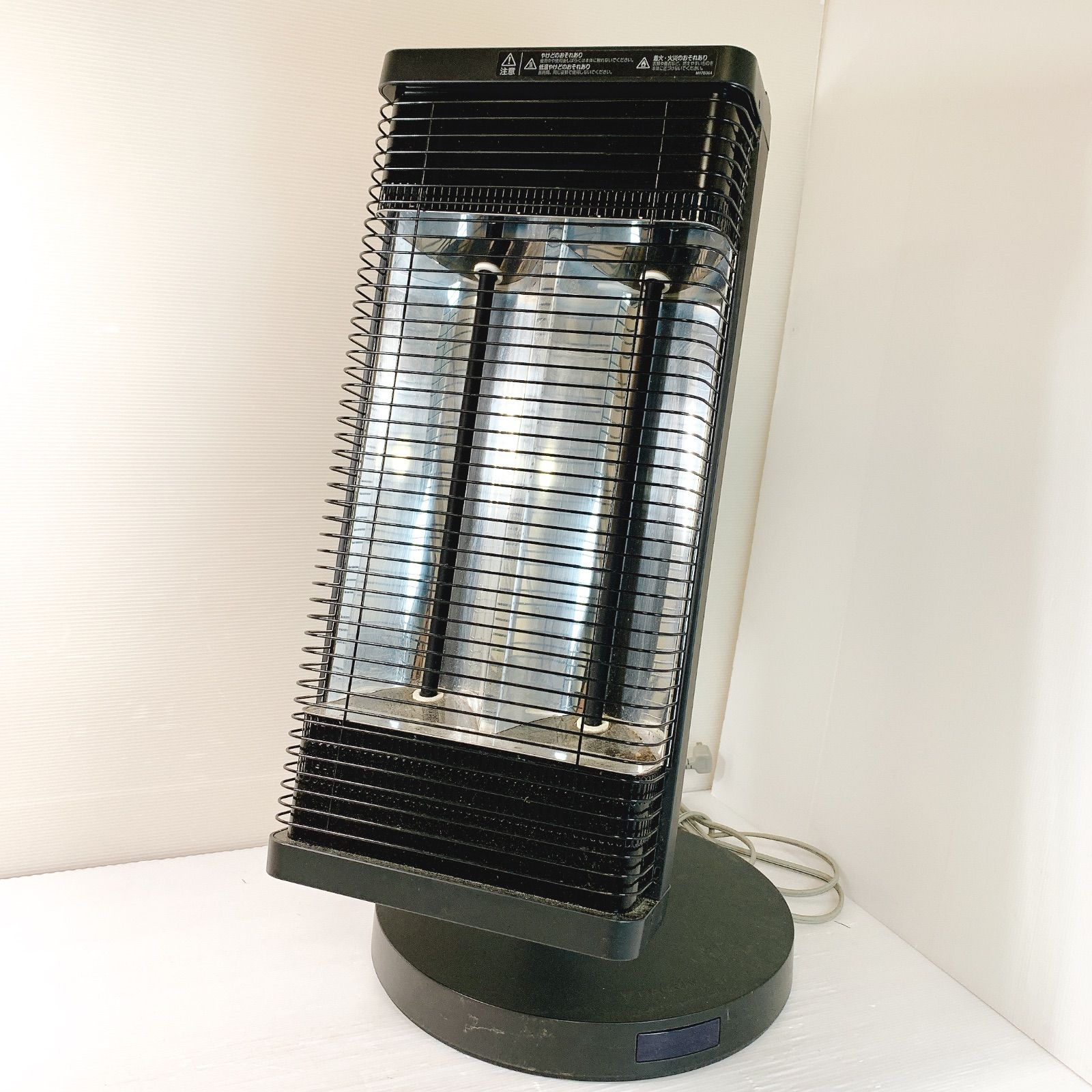Daikin ダイキン セラムヒート ERFT11WS-H 2019年製 遠赤外線暖房機 ヒーター
