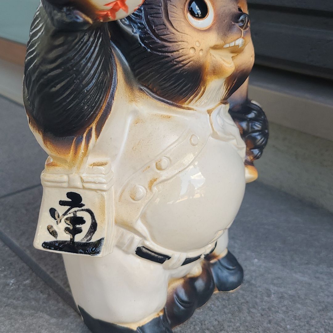 訳あり出品⤵チョー縁起物❗信楽焼狸 F-002 高さ５２cm - 置物