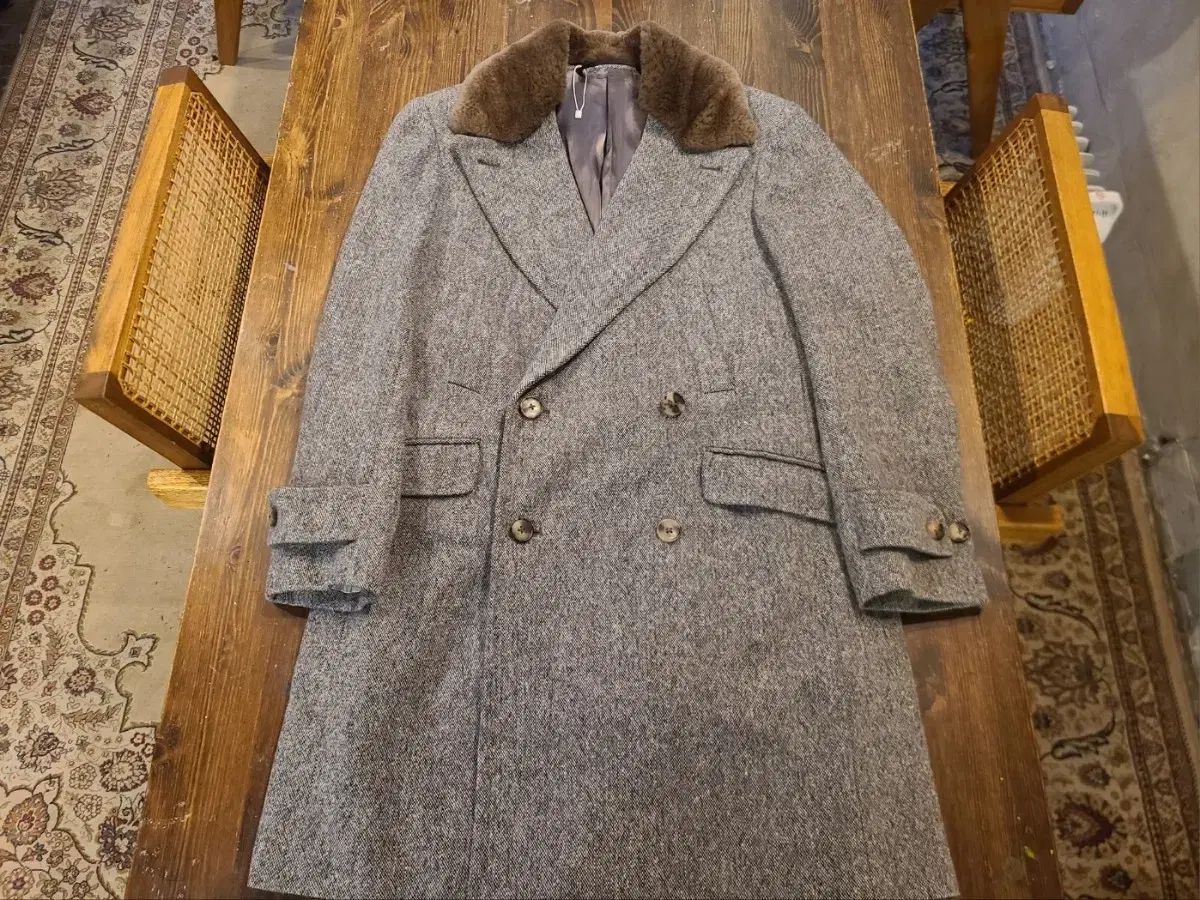 正規 ゼニア メンズ カシミア コート サイズ48 ヘリンボーン USED 正規 ゼニア メンズ カシミア コート サイズ48 ヘリンボーン USED