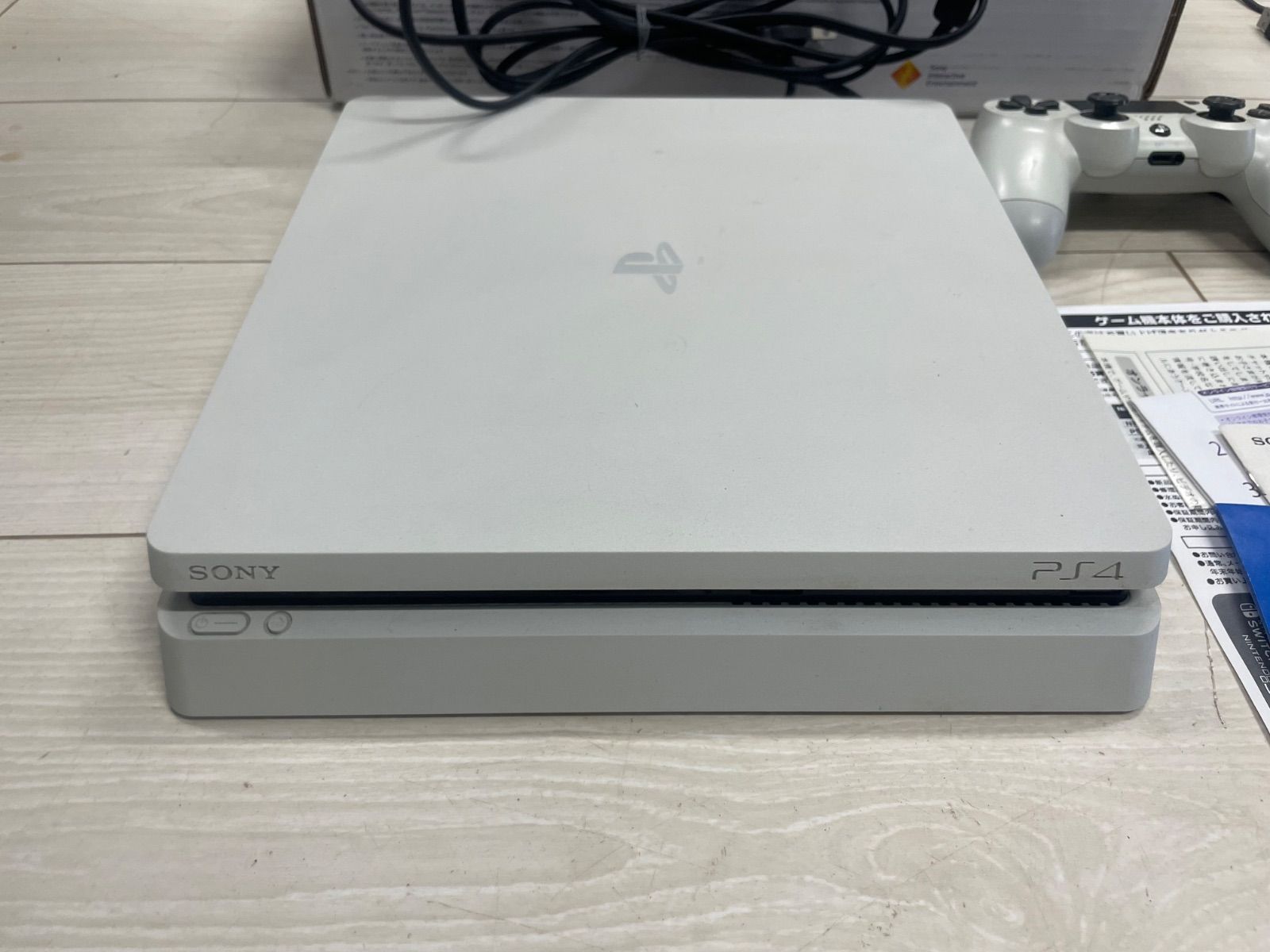 PlayStation4 - プレイステーション4 CUH-2000B B02  1TB グレイシャーホワイト Amazon.co.jp: PlayStation 4 グレイシャー・ホワイト 1TB (CUH