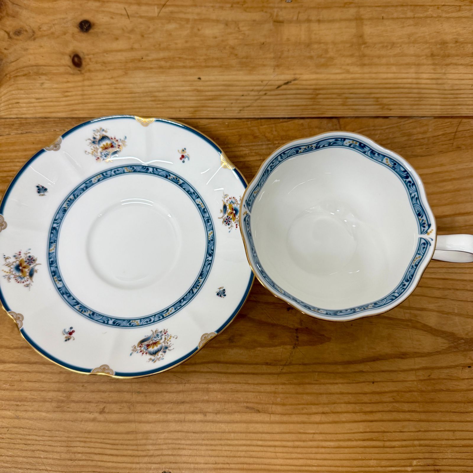 未使用 希少 廃盤品 ナルミ シャリラムーン 6客 カップ＆ソーサー 金彩 