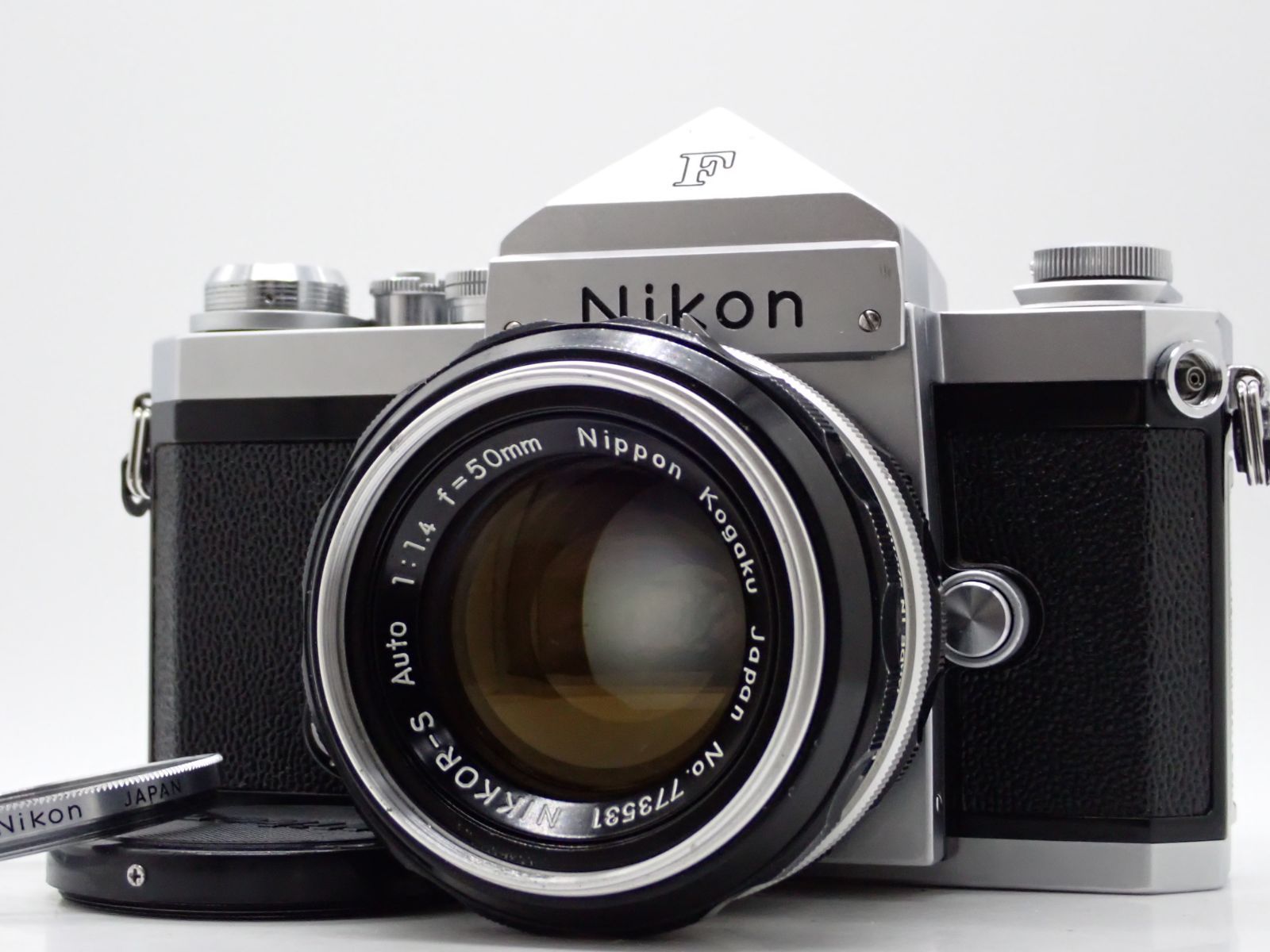 美品 Nikon F アイレベル 一眼レフイルムカメラ 740万番 アポロ型 Nippon Kogaku Nikkor-S Auto 50mm  f1.4 標準 単焦点 プライム マニュアル オールドレンズ - メルカリ