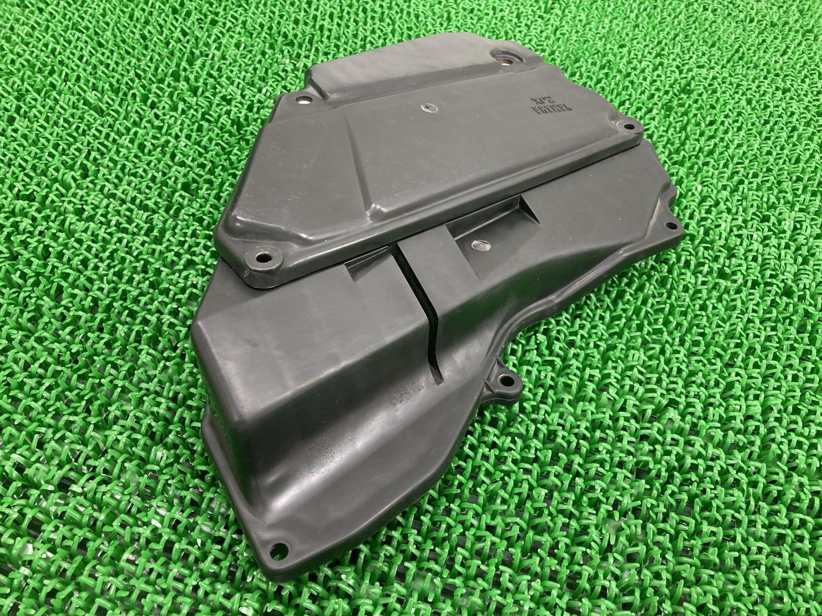 ヤマハ TW225 DG09J 純正エアクリーナーボックスヤマハ発動機 TW200 